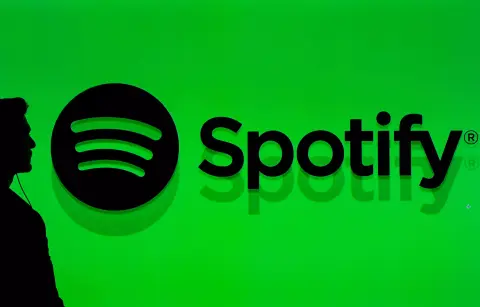 Már tényleg jön lossless Spotify előfizetés, és körvonalazódik az ára