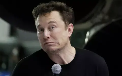 Elon Musk deepfake videót terjeszt az X-en, ráadásul a legveszélyesebb fajtából