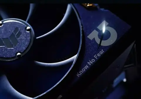 Warhammer 40000: Space Marine 2 témájú Radeon RX 7000-es videokártyával készül az ASUS