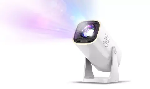 Korrekt áron érkezett a Philips hordozható, pillanatok alatt beüzemelhető projektora