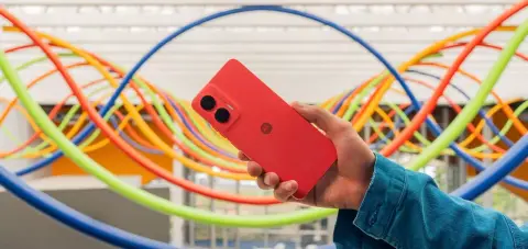 5G támogatás és 50 MPixeles kamerával érkezett a Moto G35 és G55