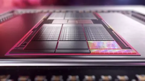 Az AMD Strix Halo APU egységei állítólag a RYZEN AI Max 300-as sorozatban kaphatnak helyet