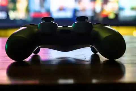 Der mit der kürzesten Verzögerung der Welt funktionierende Bluetooth-Controller