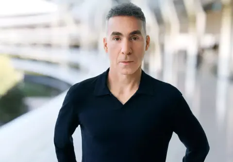 Évtizedek után hagyja ott az Apple-t a Vision Pro fejlesztési vezetője