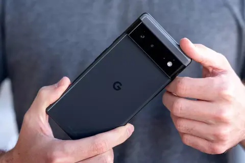Téglát csinált néhány régebbi Pixelből az Android 15