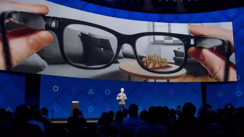 Az Apple és az OpenAI szemüveget fejleszthet a Ray-Ban Meta mintájára
