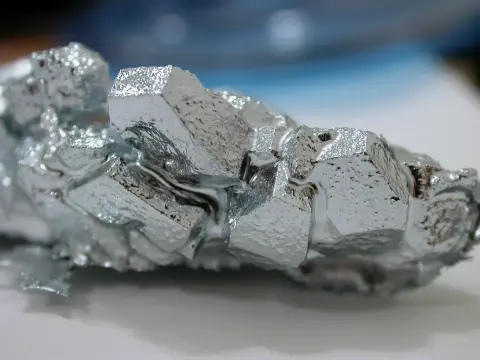 Máris érezhető a kínai exportkorlátozás hatása: 13 éve nem volt ilyen drága a gallium, mint most