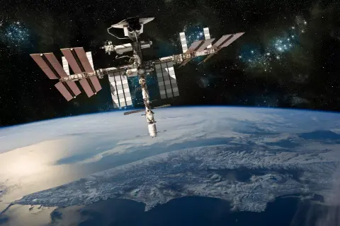 Az Axiom Space az űrbe vinné egyes félvezetőipari alapanyagok gyártását – Rengeteg előnnyel járna
