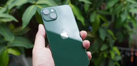 Ismét az Apple mobiljai dominálják az okostelefonok éves „slágerlistáját”