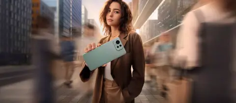 Megérkezett az ASUS Zenfone 12 Ultra, denem sok látnivalót nyújt