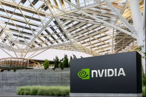 Saját memóriaszabványt fejleszt ki az Nvidia a nagy memóriagyártókkal együttműködve – Jön a SOCAMM?