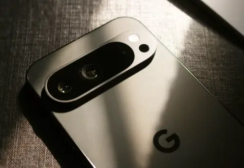 A Pixel 10 mobilokkal a Google minden eddiginél jobb digitális asszisztenst vezethet be