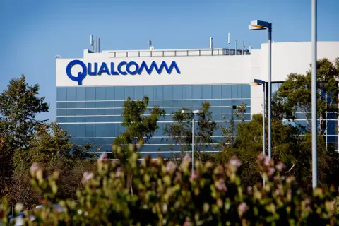 A Qualcomm globális trösztellenes kampányt indított az ARM ellen