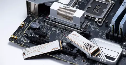 Az ADATA XPG részlege szupergyors PCI Express 5.0-s SSD kártyákat mutatott be, rögtön háromféle kivitelben