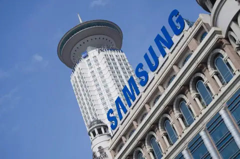 Csúcson a Samsung bevétele, a mobiloknak hála remekelt a cég