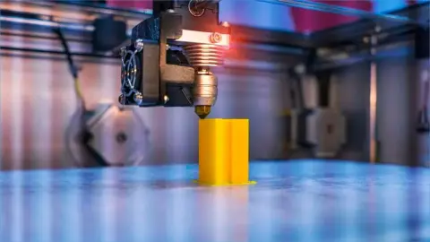 A 3D nyomtatóknak is van ujjlenyomatuk: Az AI képes rá, hogy megmondja, melyik tárgy melyik nyomtatón készült