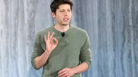 Sam Altman szerint a ChatGPT szinte egyáltalán nem káros a környezetre