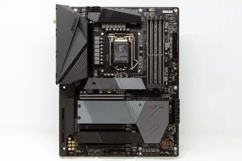 4 súlyos sebezhetőséget találtak a Gigabyte alaplapok UEFI Firmware-ében – Bootkit kerülhet rájuk
