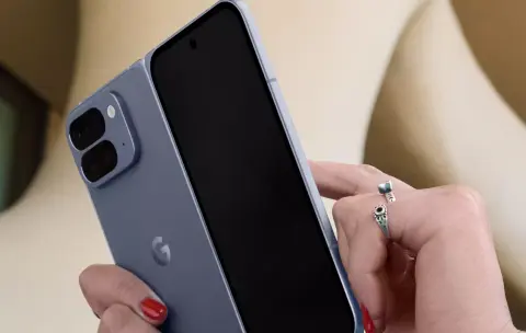 Egy zsák sajtókép került ki a Pixel 10-ről, egy fontos információ is kiderült