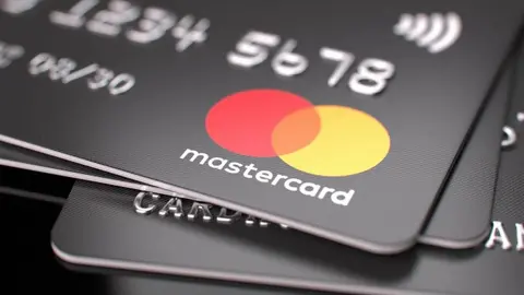 A kártyakibocsátók hárítanak, ám már a Valve is megnevezte a Mastercardot, mint a probléma forrása