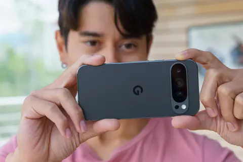 A Pixel 10 mesterséges intelligenciája megtanítja a felhasználókat fotózni