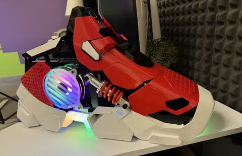 A Balazs Kicks és az iPon most összehozza a sneaker és gamer közösséget – a főnyeremény egy 1 millió forintos Sneaker PC!