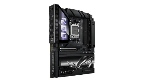 Hátoldalra száműzött csatlakozókkal érkezik az ASUS ROG Crosshair X870E Hero BTF alaplapja