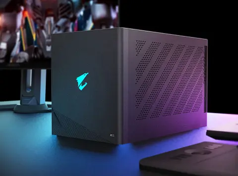 Elrajtolt a világ leggyorsabb külső videokártyája, az AORUS RTX 5090 AI BOX