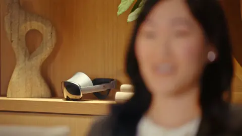 Csúszik, de ebben a hónapban befuthat a Samsung XR szemüvege