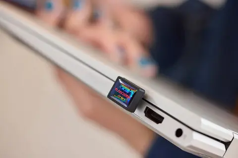 Szokatlan kivitelben érkezik a SanDisk apró USB-C portos külső adattárolója – Főként noteszgépekhez készült