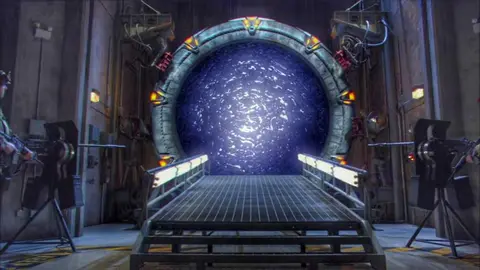 Oficial: revine Stargate