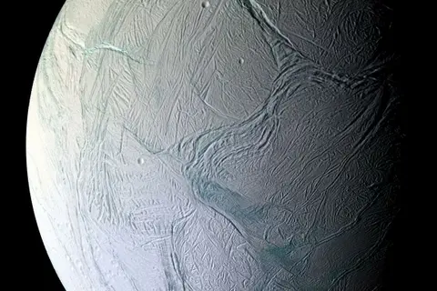 Irány az Enceladus (talán)!