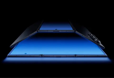 Bemutatta a Samsung a háromrészbe hajtogatható Galaxy Z TriFoldot