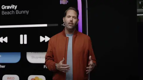 Elhagyja az Apple-t a vezető UI dizájner, és nem egyedül távozik