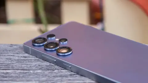 Globális zárral dolgozó kamerát fejleszt a Samsung mobilok számára