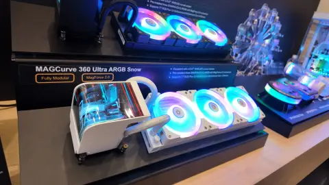A Thermaltake felsőkategóriás folyadékhűtő szettjeinek egyes AI funkcióit csak előfizetéssel lehet majd használni
