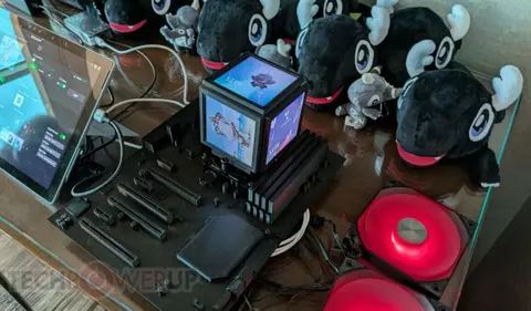 Három darab LCD kijelzővel ellátott processzorhűtőt villantott a BitsPower