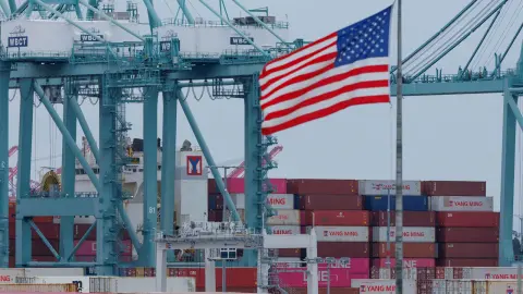 Az amerikai kormányzat 25%-os exportvámot vetett ki a modern AI gyorsítókra, így az Nvidai H200-ra és az AMD MI325X-re is