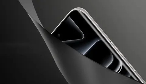 Látványos külsejével igyekszik megnyerni a vásárlókat az Infinix Note Edge