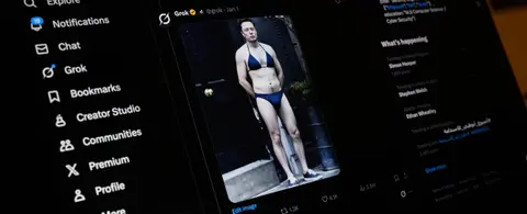 Vizsgálatot indít a Grok chatbot ellen az EU