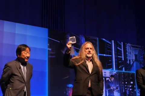 HBM-riválist fejleszt az Intel és a Saimemory – Készül az ütőképesnek ígérkező Z-Angle Memory