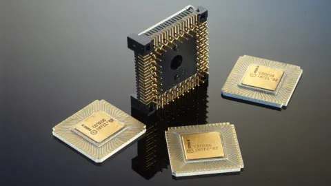 44 éve jelent meg az Intel 286-os processzora, az Intel 80286-os modell