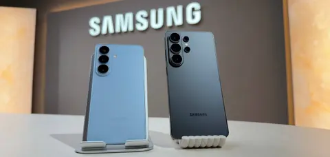 Kiderült, hogy miért nem kapott a Galaxy S25 mágneses rögzítési lehetőséget