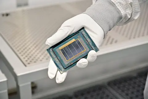 A Xeon 6+ sorozatba érkeznek az Intel Clearwater Forest processzorai – 288 darab Darkmont E-Core alkotja a dizájnt