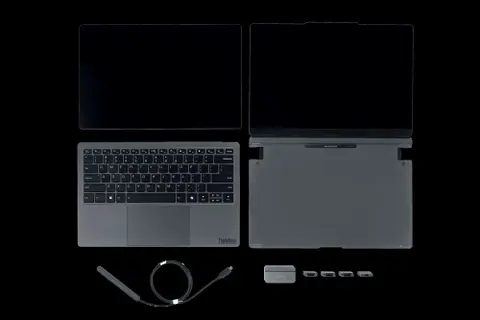 Moduláris AI PC koncepcióval rukkolt elő a Lenovo – Cserélhető portok, variálható kijelzők, különálló billentyűzet