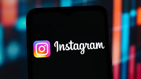 Mesterséges intelligenciával tenné vonzóbbá üzenetküldőjét az Instagram