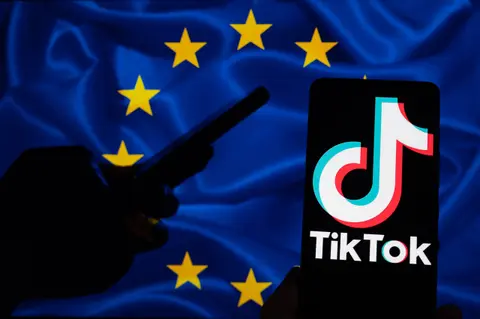 Az EU felszólította a TikTokot, hogy gondoskodjon a gyermekek védelméről