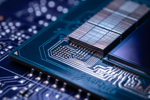 AMD i Samsung mogli bi produbiti partnerstvo – više HBM4 memorije, više narudžbi za Samsung Foundry