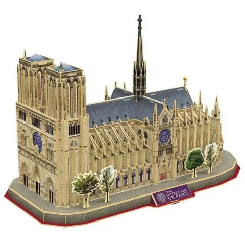 CUBICFUN 3D puzzle játék 128 darabos City Traveller Párizs Notre-Dame