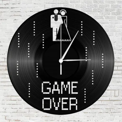 Bakelit óra game over